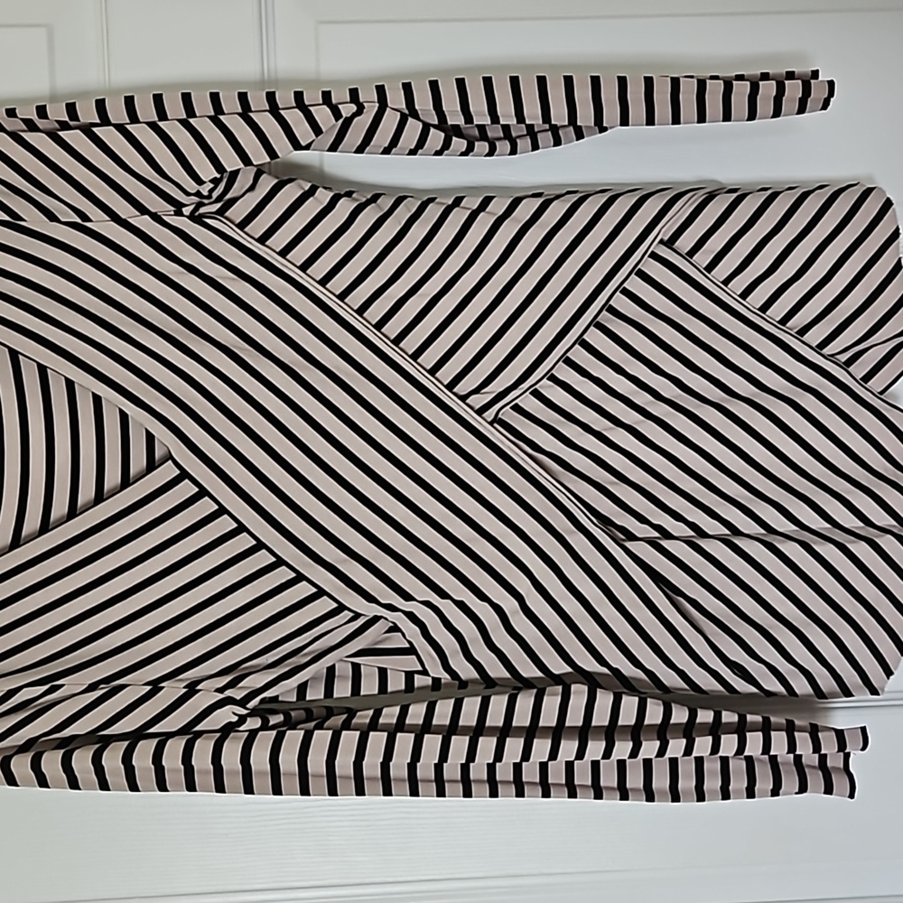 Vince Camuto top